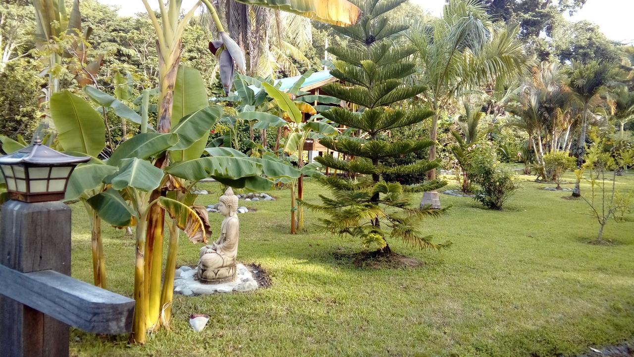 J And H Garden Cabinas Bocas Town Exterior foto