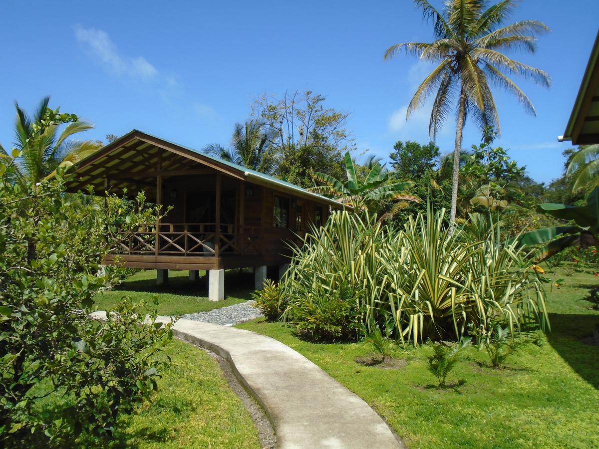 J And H Garden Cabinas Bocas Town Exterior foto