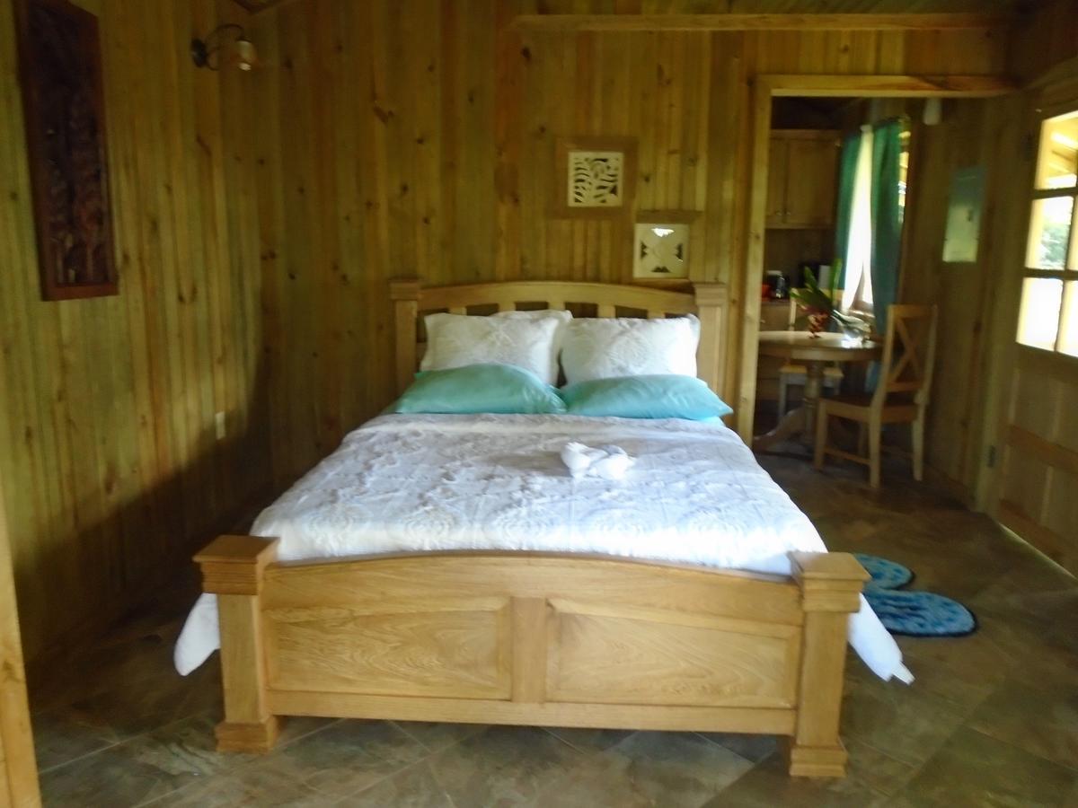 J And H Garden Cabinas Bocas Town Exterior foto
